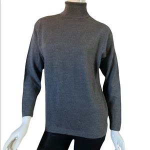 NWOT. ANTONELLA Gray Italian Merino Wool Turtle Neck Top